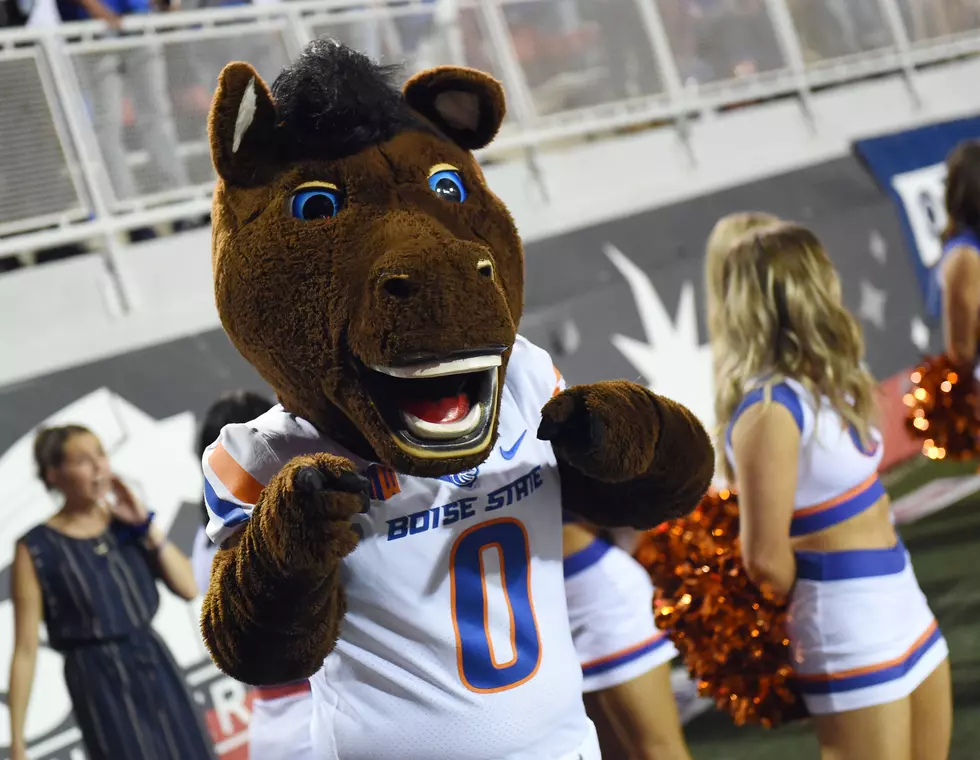 Boise State Has Unlikely Celebrity Modeling Bronco Gear