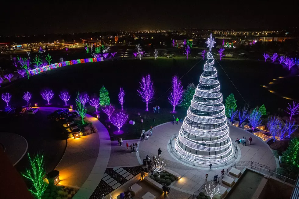 7 Dazzling Idaho Public Christmas Lights Displays You Can’t Miss In 2022